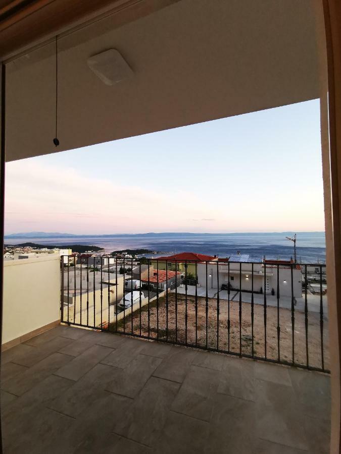 Charming Studio - Apartment Makarska Bagian luar foto
